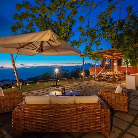 Villa Aprea With Heated Pool, Capri Views And Services Massa Lubrense