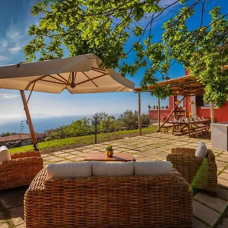 Villa Aprea With Heated Pool, Capri Views And Services