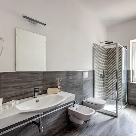 Villa Aprea With Heated Pool, Capri Views And Services Massa Lubrense